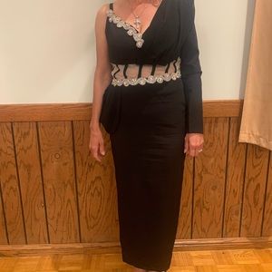 Midi black dress size Small  worn only once  very good condition